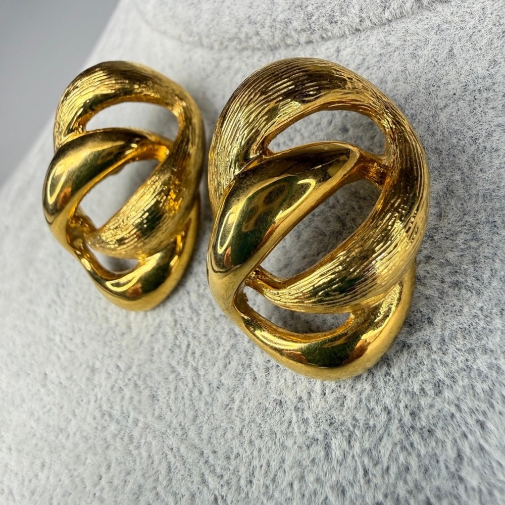 Vintage Napier Pierced Earrings Entwined Loop Gold Tone Modernist MCM